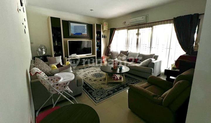 Dijual Rumah Mewah Cluster 2,5 Lantai Lokasi Tengah Kota Pekanbaru