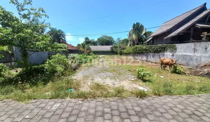 Tanah Komersil Dekat Pantai Pererenan di Tiyingtutul Bali