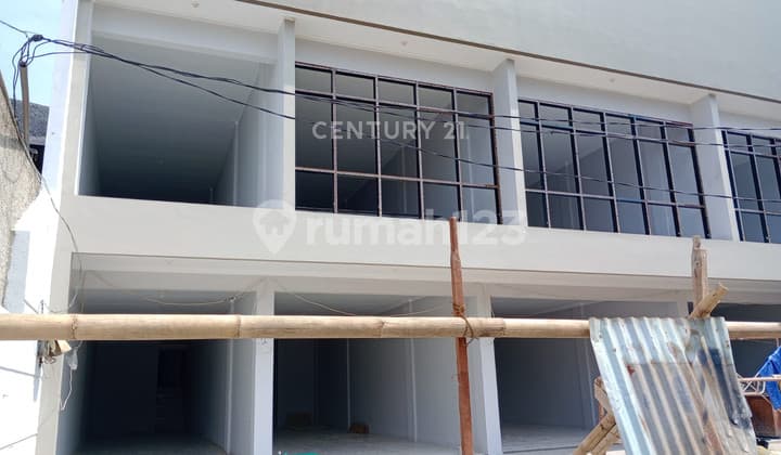 Ruko Area Pusat Niaga Kuliner di Jl Ahmad Sobana Bangbarung Bogor