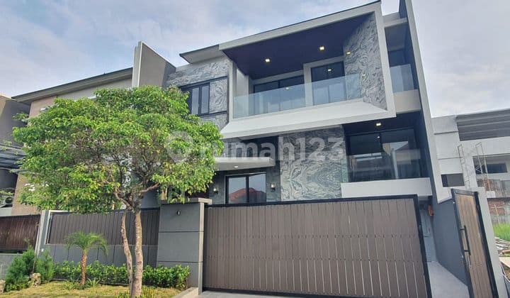 Rumah di Somerset Citraland Surabaya Barat Dekat Graha & Pakuwon