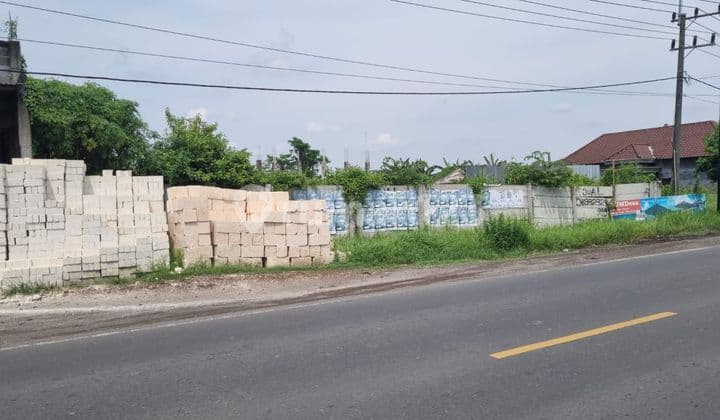 Land for Sale in Bringkang, Menganti, Near Kedamean.