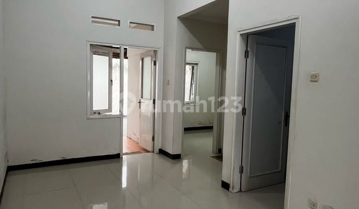 Siap Huni, Enak Jg Buat Di Modif, Rumah di Kota Baru Parahyangan