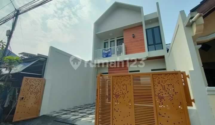 Rumah Dijual 2 Lantai di Perumahan Graha Harapan Bumyagara