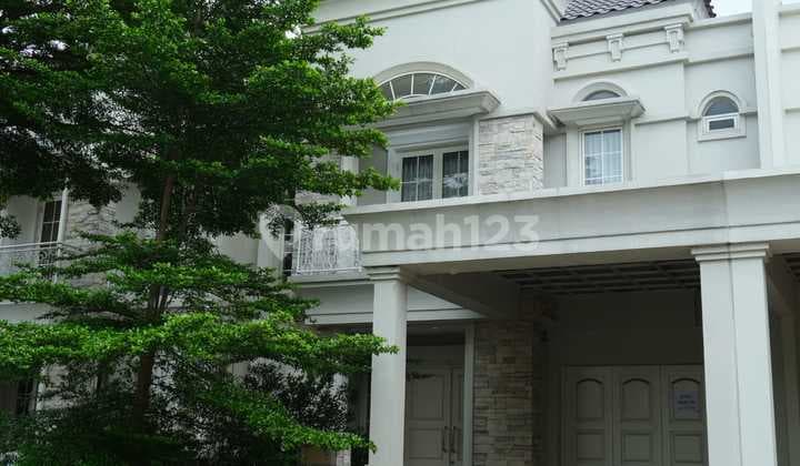 Di Jual/for Salerumah Cantik Fully Furnishedalamat Lengkap:jl. Grand Taruma Sukamakmur, Telukjambe Timur, Karawang, Jawa Barat 41361• Luas Tanah : 162m²• Luas Bangunan : 157m²• Dimensi : Kotak• Lantai : 2• Kamar Tidur : 3• Kamar Mandi : 3• Sertifikat : Sh