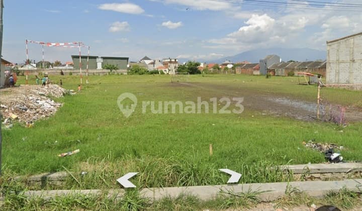 For Sale, land in TKI Wing, on Burujul Main Road, suitable for warehouse, paddle, investment, etc. Land area 2620 m2, width 20 m, Certificate C, ready to build. Info: 0822.1857.7273, Teguh Budiman/Xmac.