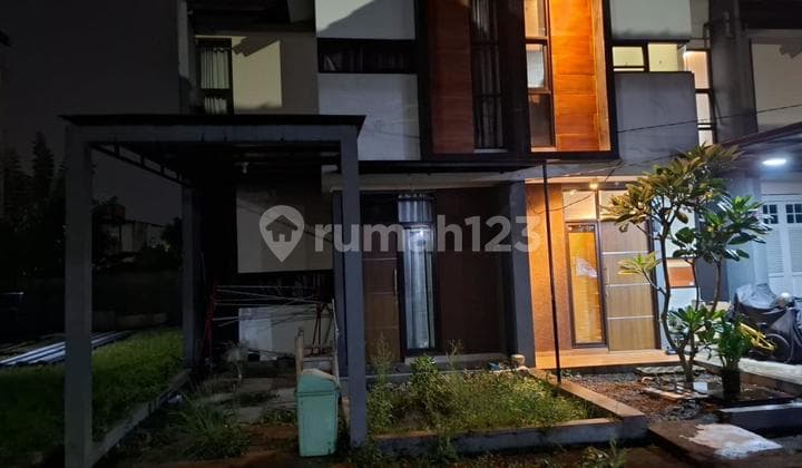 ✳️Di Jual/For Salerumah Cantik Visita Town House. Jl Sindang Wargi , Soreang Kabupaten Bandungluas Tanah 60 M2luas Bangunan 50 M2rumah 2 Lantai Posisi Rumah Hook - Garasi Mobil - 7 Menit ke Rsd Otto Iskandar Soreang - 7 Menit ke Yogya Griya Soreang - 13 M