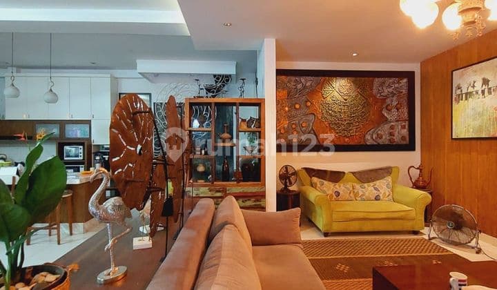 Rumah Bagus 3lantai Siap Huni Sektor 9 Bintaro