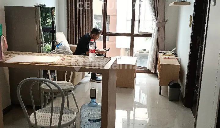 For Sale Fully Furnished Apartment at Vanya Park BSD City Tangerang