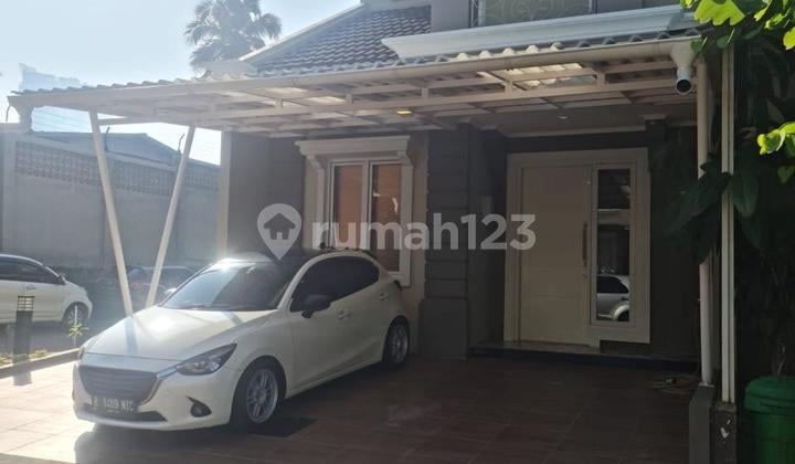 Rumah Hook 2 Lantai Siap Huni di Gading Serpong, Tangerang