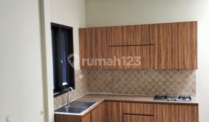 Rumah Rapih Siap Huni di Cluster Newton Gading Serpong