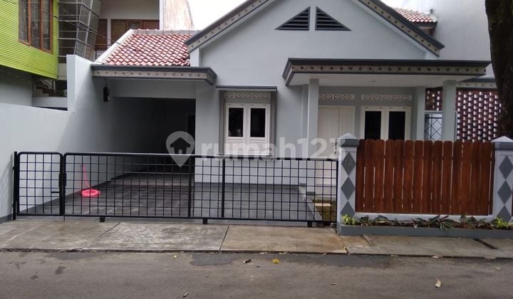 Rumah Siap Huni di Kebayoran Baru Dekat Senopati