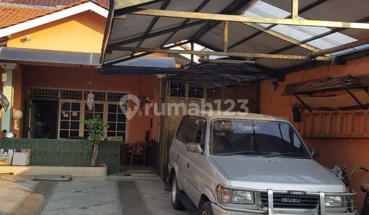 House in Bojong Raya Cengkareng Suitable for Business