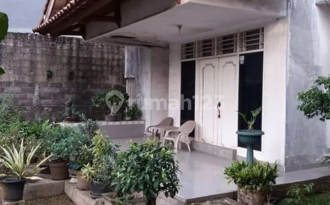 House in Kedaung Ciputat, Area 550m²