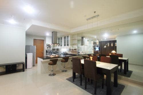 Apartment at Hampton Park Pondok Indah 3BR Furnished