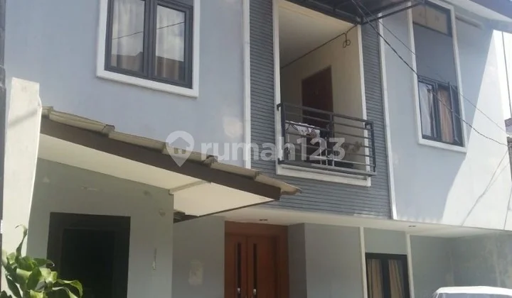 Kost di Dukuh Atas Menteng 28 Kamar Full Terisi Dekat ke Sudirman Kost di Dukuh Atas Menteng 28 Kamar Full Terisi Dekat ke Sudirman