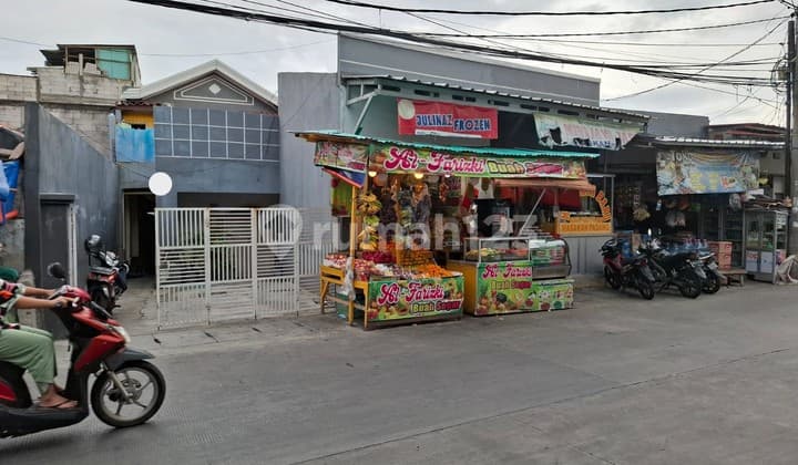 Rumah Plus Kios Dan 10 Kamar Kost di Warakas Jakarta Utara