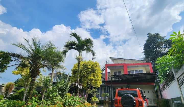Villa Minimalis Bagus Ada Swimming Pool Cipanas Puncak