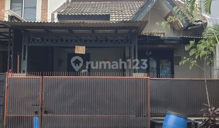 Rumah 2 Lantai Luas 72M di Nusa Loka BSD