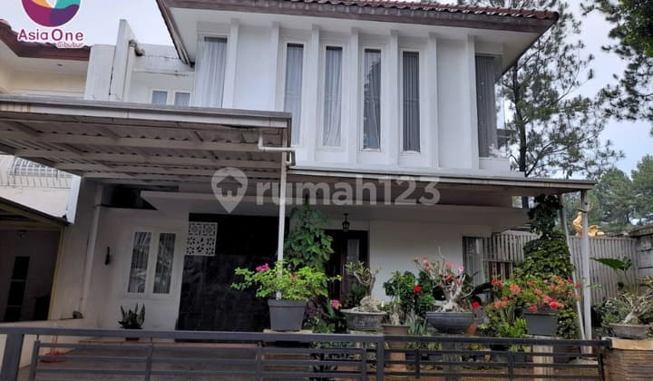 Rumah Hoek 2 Lantai Siap Huni Dekat Pintu Tol Citra Grand
