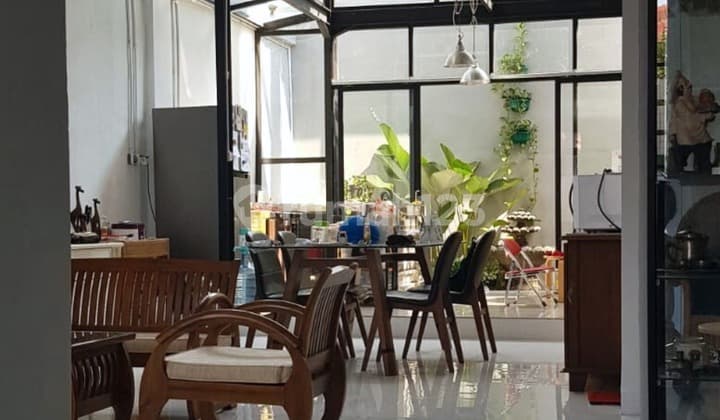 Rumah Minimalis Modern 2 Lantai Dekat Tol Di Limus Pratama