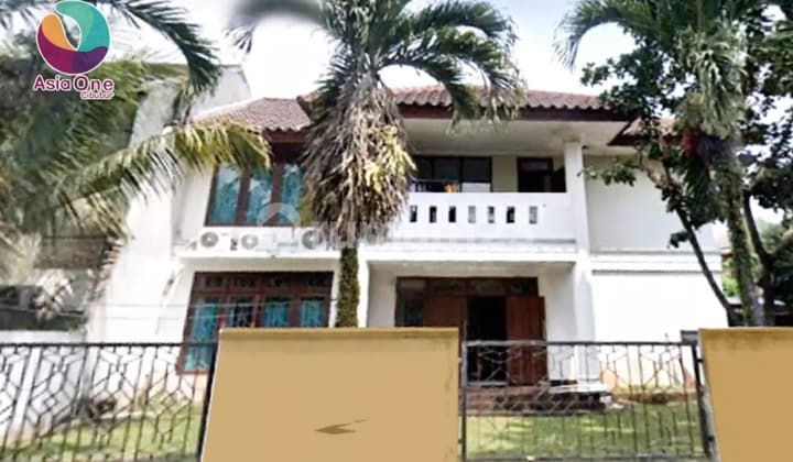 2-Story Hook House Near Mall Ciputra Citra Grand