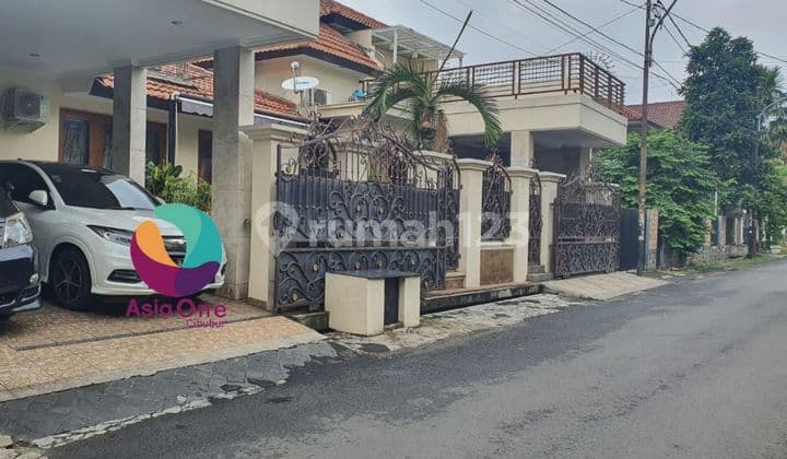 Rumah 2 lantai strategis siap huni di bintaro jakarta selatan