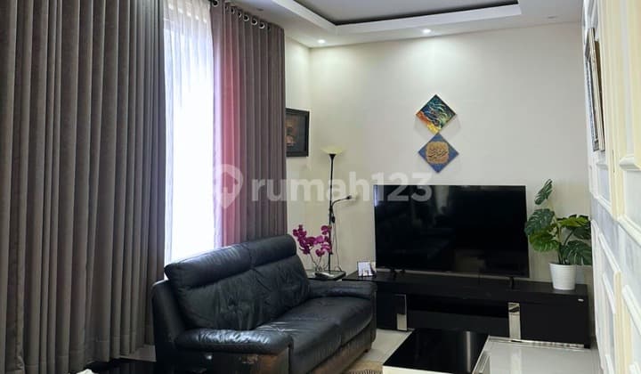 Rumah 2 Lantai Modern Furnish Siap Huni Akses Pintu Tol