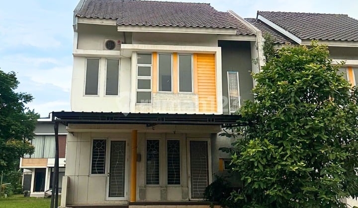 Minimalist 2-Story House in the Legenda Wisata Cluster