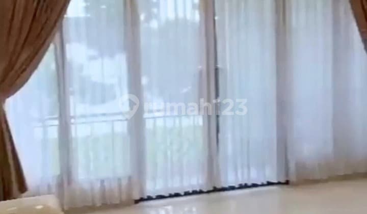 Rumah Hook 2 Lantai Full Furnish di Citra Grand