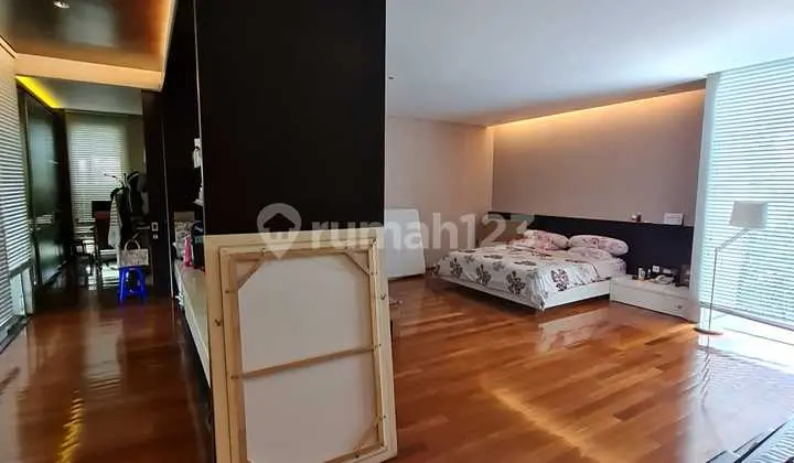 Dijual Cepat Rumah Mewah Lotus Palace di Pik