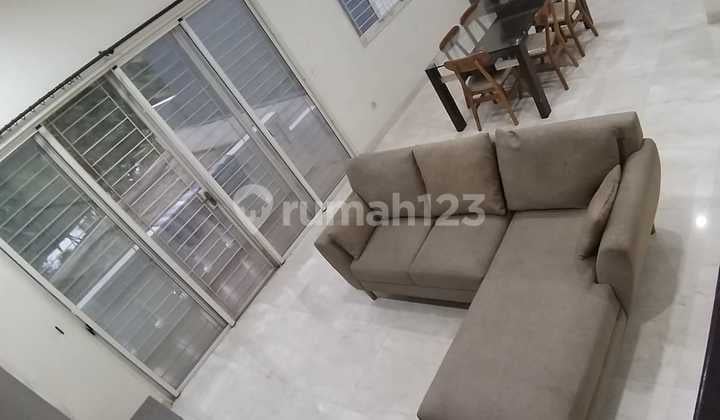 Pik - Rumah Full Furnish Crown Golf