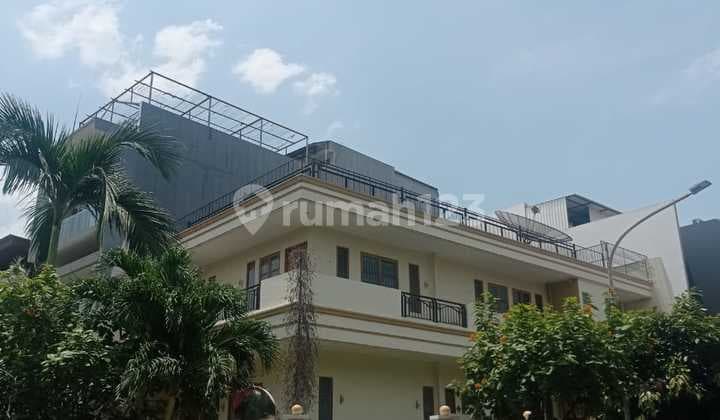 Cheap for Rent Beautiful Camar House in PIK