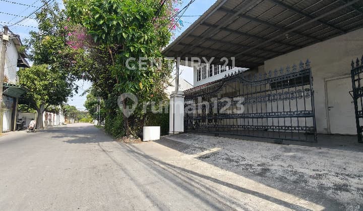 Rumah Besar Pinggir Jalan Raya Di Jl Walang Koja JakUt S9111