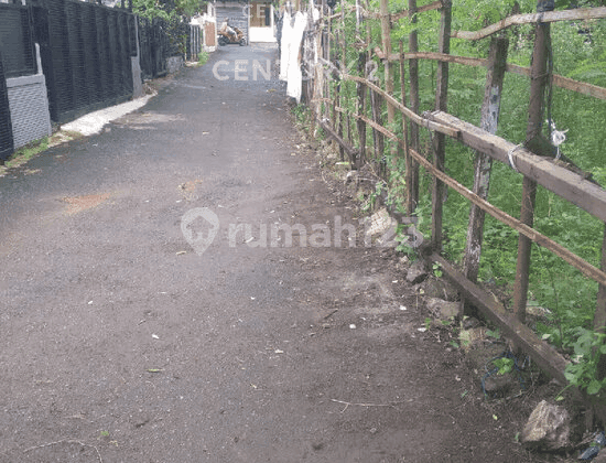 Tanah Cocok untuk Kos Dekat Area Kampus di Beji Depok S9532