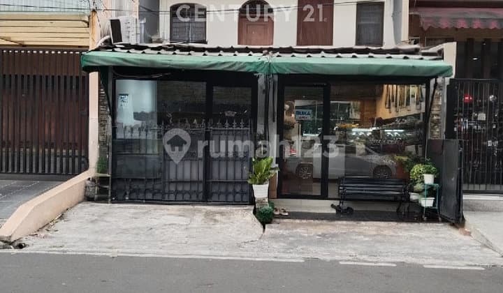 Rumah 2 Lantai Pinggir Jalan Kelapa Gading Jakarta Utara S9269