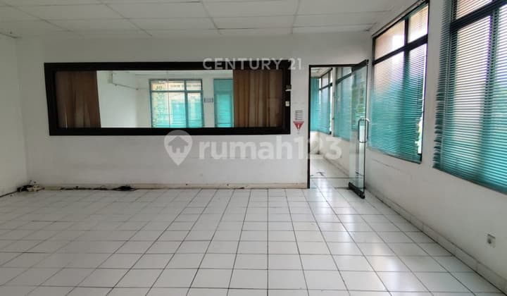 Ruko Hook Lokasi Strategis di Area Bisnis Artha Gading R2320