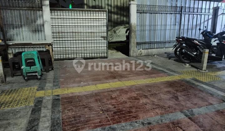 Strategic Land on Kembangan Main Road, West Jakarta S6532