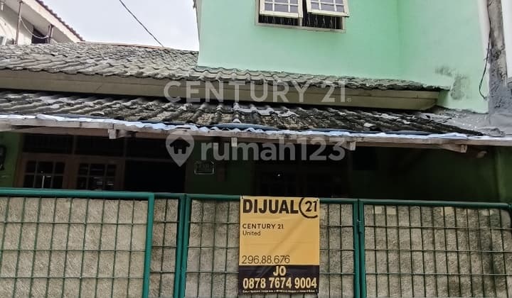 Rumah Tua Hitung Tanah di Rawamangun S8162