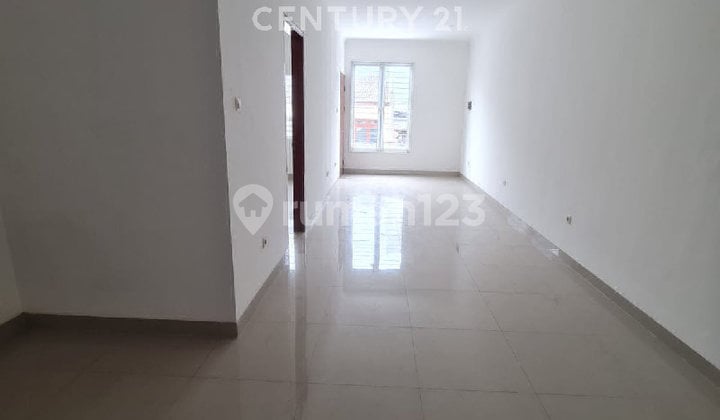Rumah 3 Lantai Siap Huni di Graha Sunter Pratama S9504