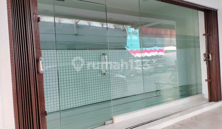 Dijual Turun Harga Ruko 4 1/2 LT Komp.maya Indah, Kramat Ry. Jakpus.