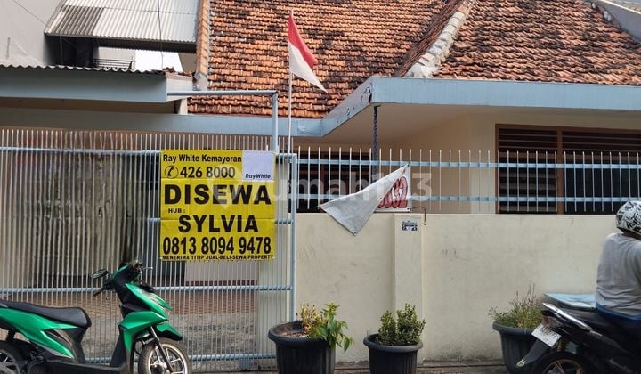 For Rent Nice 2-Story House on Jl Pembangunan Dlm, Central Jakarta. House