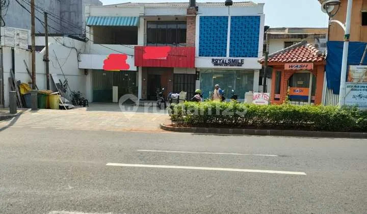 Dijual 3 Ruko Gandeng dan 1 Rumah Kecil di Kemang Raya jaksel Dijual 3 Ruko Gandeng dan 1 Rumah Kecil di Kemang Raya jaksel