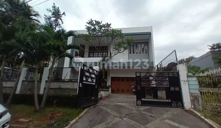 Disewakan Rumah Bagus Area Pondok Indah