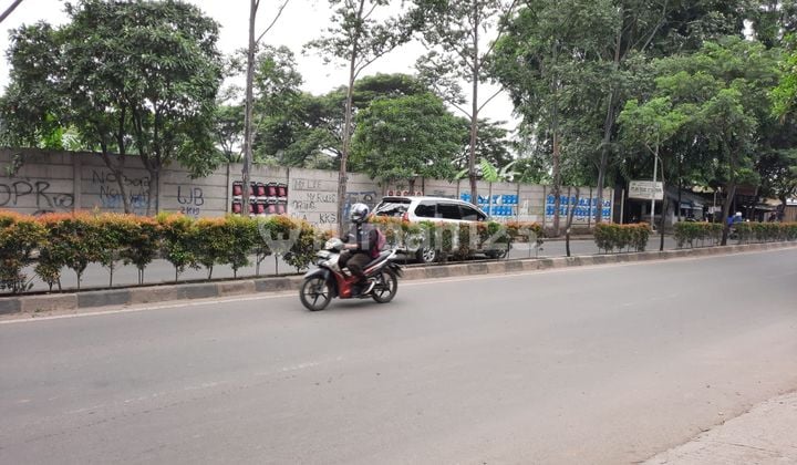 Dijual Tanah Lokasi Strategis Hadap Jl. Raya Cipondoh