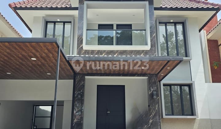 New Pretty Design House in Taman Edelweis BSD