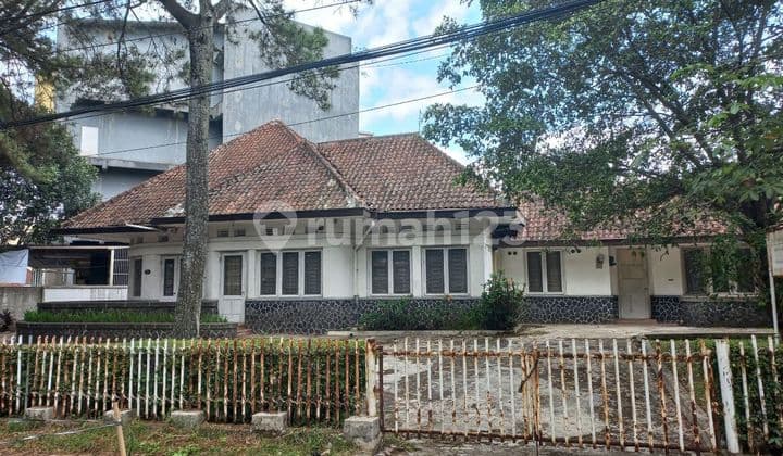 RUMAH KOLONIAL MAINROAD PUSAT KOTA BANDUNG SAYAP CIPAGANTI PASKAL