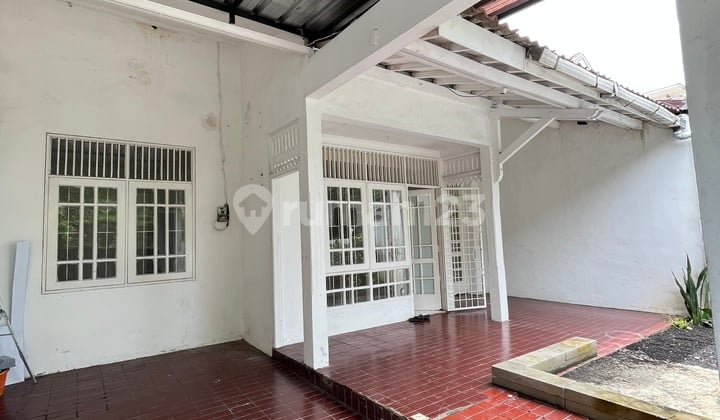 Di Sewa Rumah Jl Cucur Sektor 4 Bintaro Tangerang Selatan