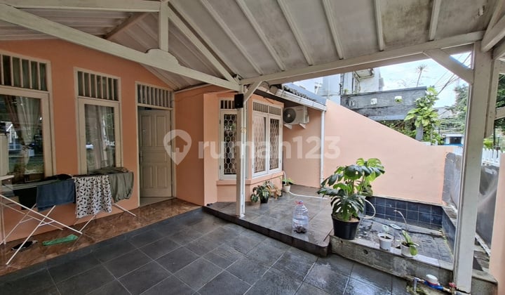 Dijual Rumah Full Furnish Sektor 4Bintaro Tangerang Selatan