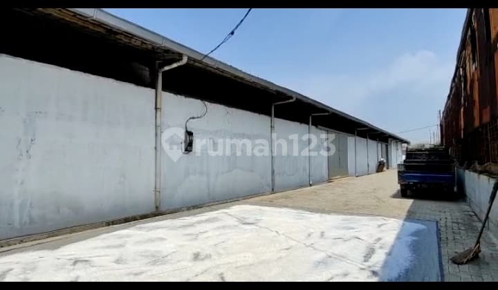 Kapuk Kamal Warehouse