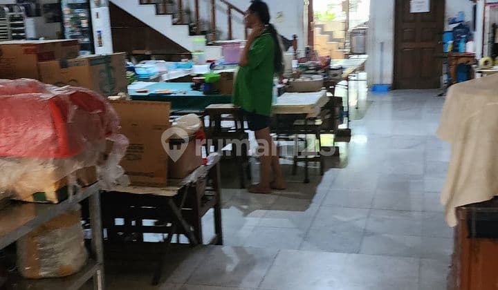 For sale Green Garden house, on the boulevard suitable for business